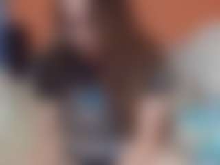 Lona Pounder's Live Sex Cam Show