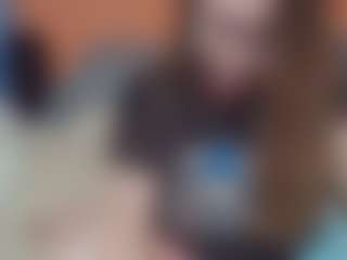 Lona Pounder's Live Sex Cam Show