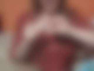 Lona Pounder's Live Sex Cam Show