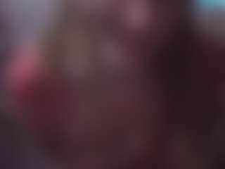 Lona Pounder's Live Sex Cam Show