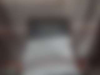 Lona Pounder's Live Sex Cam Show