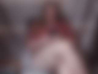 Lona Pounder's Live Sex Cam Show