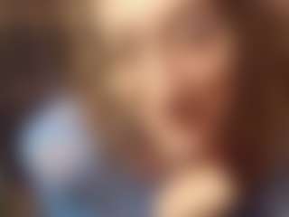 Lona Pounder's Live Sex Cam Show