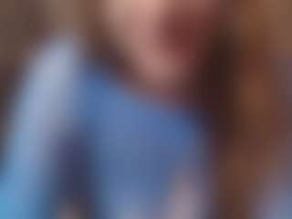 Lona Pounder's Live Sex Cam Show
