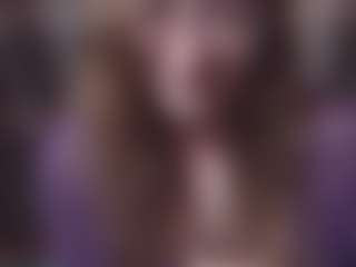 Lona Pounder's Live Sex Cam Show