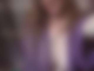 Lona Pounder's Live Sex Cam Show