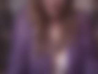 Lona Pounder's Live Sex Cam Show