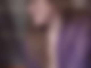 Lona Pounder's Live Sex Cam Show