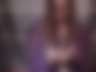 Lona Pounder's Live Sex Cam Show