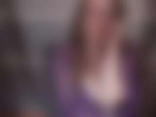 Lona Pounder's Live Sex Cam Show