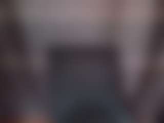 Lona Pounder's Live Sex Cam Show