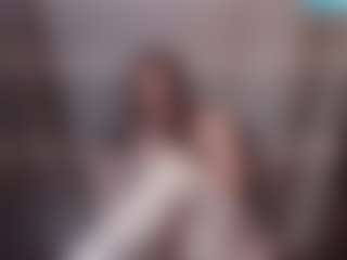 Lona Pounder's Live Sex Cam Show