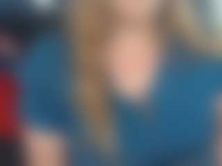 Lona Pounder's Live Sex Cam Show