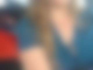 Lona Pounder's Live Sex Cam Show