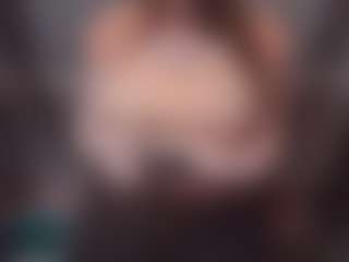 Lona Pounder's Live Sex Cam Show