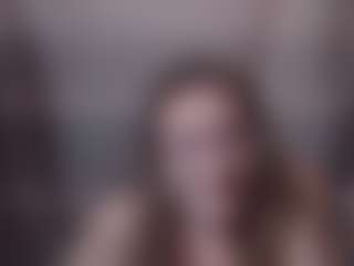 Lona Pounder's Live Sex Cam Show