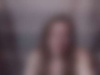 Lona Pounder's Live Sex Cam Show