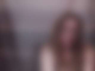 Lona Pounder's Live Sex Cam Show