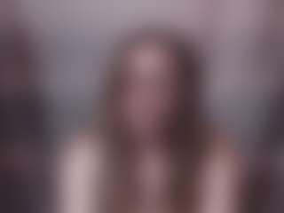 Lona Pounder