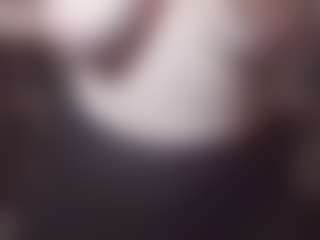 Lona Pounder's Live Sex Cam Show