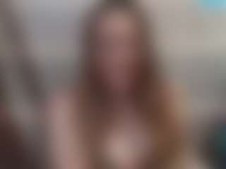 Lona Pounder's Live Sex Cam Show