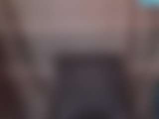 Lona Pounder's Live Sex Cam Show