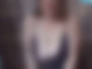 Lona Pounder's Live Sex Cam Show