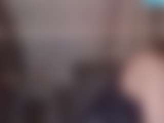 Lona Pounder's Live Sex Cam Show