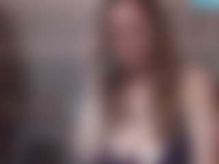 Lona Pounder's Live Sex Cam Show