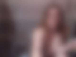 Lona Pounder's Live Sex Cam Show