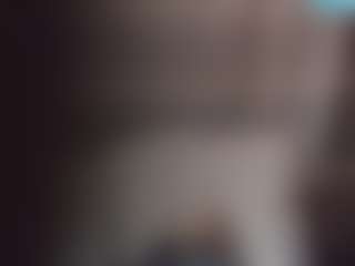 Lona Pounder's Live Sex Cam Show