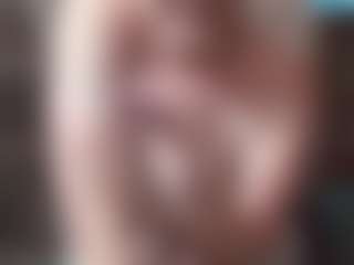 Live cam show with Lona Pounder - Tattoos on fapnchat