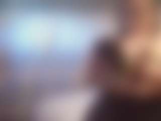 Lona Pounder's Live Sex Cam Show