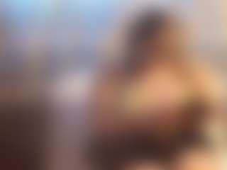 Lona Pounder's Live Sex Cam Show