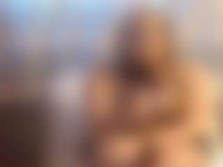 Show en direct avec Lona Pounder - Strip Brown Hair sur Camsoda