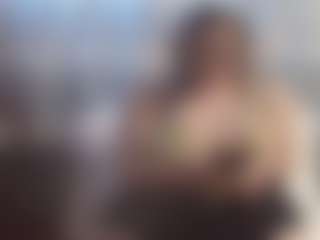 Lona Pounder's Live Sex Cam Show