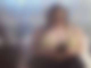 Lona Pounder's Live Sex Cam Show