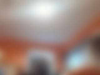Live cam show with Lona Pounder - Fingering MILF on alttransgirls