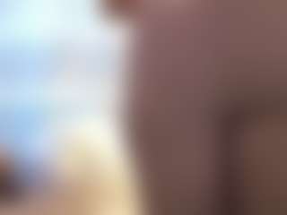 Live cam show with Lona Pounder - Smoking on camgirlchat.live