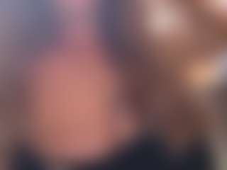 Live cam show with Lona Pounder - Drinking on Porn Luv