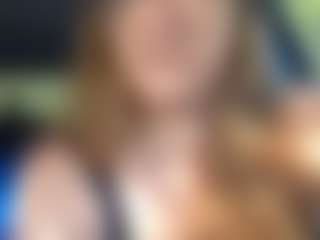 Lona Pounder's Live Sex Cam Show