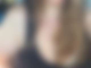 Lona Pounder's Live Sex Cam Show