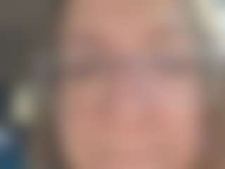 Lona Pounder's Live Sex Cam Show