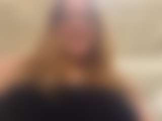 Live cam show with Lona Pounder - Amateur MILF on galaxygirlnitro.com