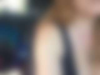 Lona Pounder's Live Sex Cam Show