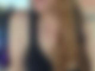 Lona Pounder's Live Sex Cam Show