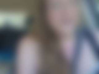 Live cam show with Lona Pounder - Thick on Instabang