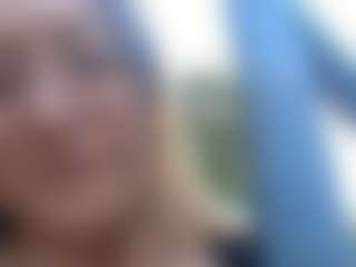 Lona Pounder's Live Sex Cam Show