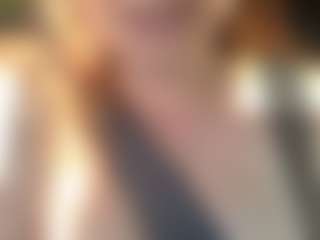 Live cam show with Lona Pounder - Dildo Lovense on Camsoda