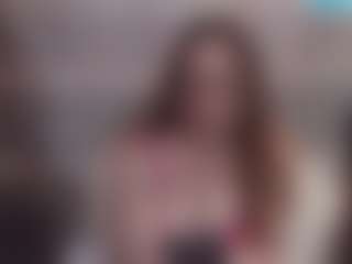 Live cam show with Lona Pounder - Erotic Dance on LiveSexCams6